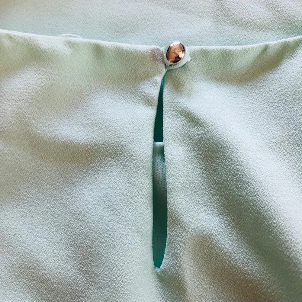 Tobi Mint Green Scalloped Shift Dress Size Small - Picture 7 of 12